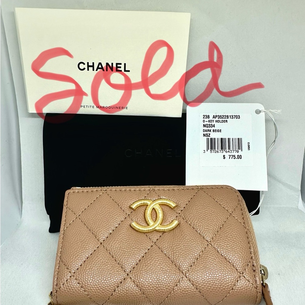 Brand New CHANEL 23B Dark Beige Caviar Leather Key Holder NQ334